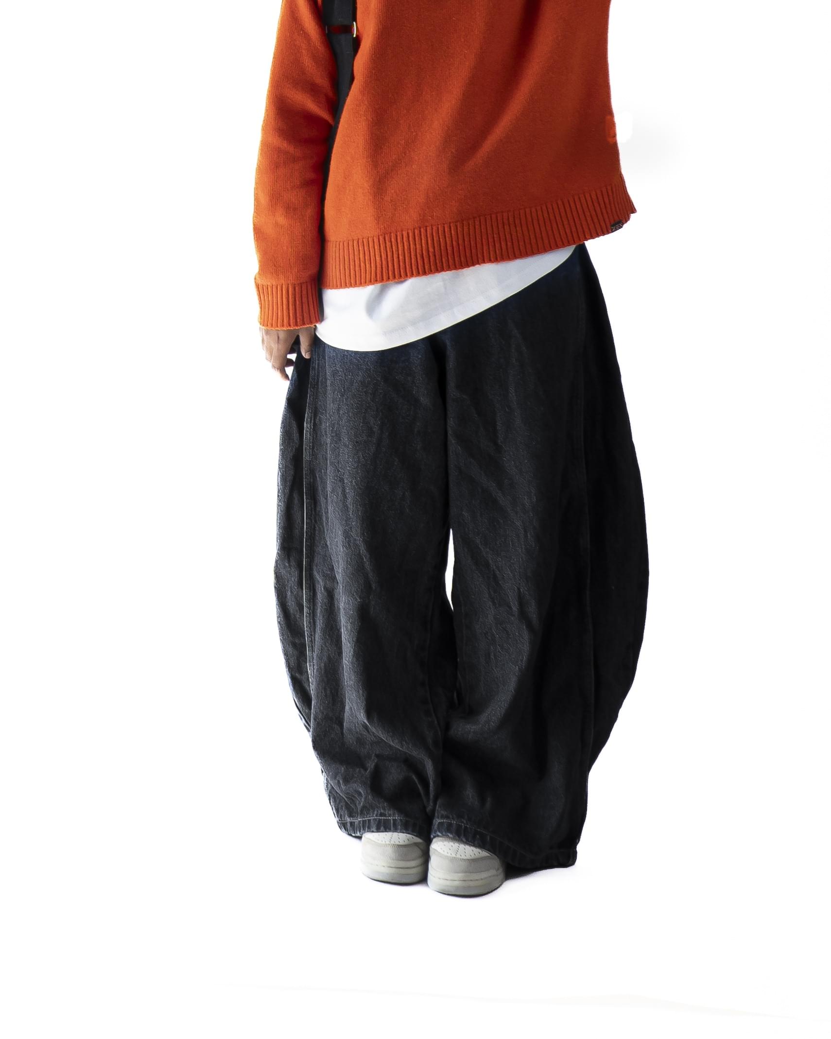 Midnight Mob  Balloon  Jeans